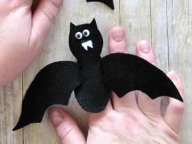 怎么做萬圣節毛氈布蝙蝠手偶的制作方法