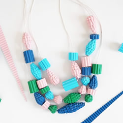 瓦楞紙制作串珠項鏈 簡單DIY創意個性飾品！