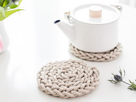 怎么用棉繩編織圓形杯墊餐墊的方法教程