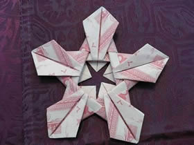 怎么用紙幣折紙五瓣蓮/五角星的方法圖解
